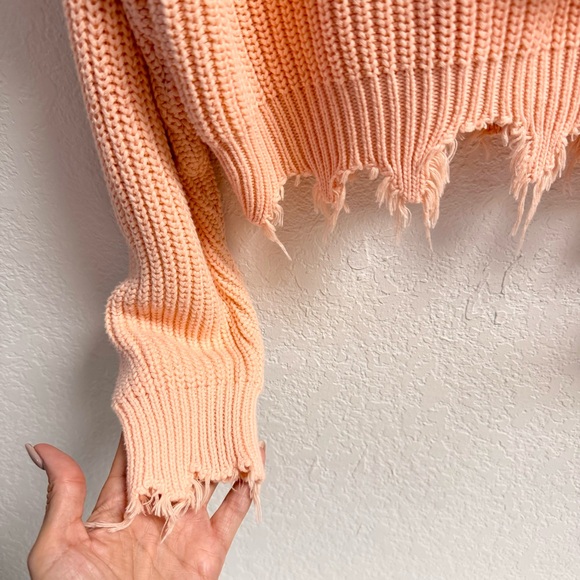 Forever21 Peach Hooded Crop Knit Sweater Woman's SM - Picture 3 of 5